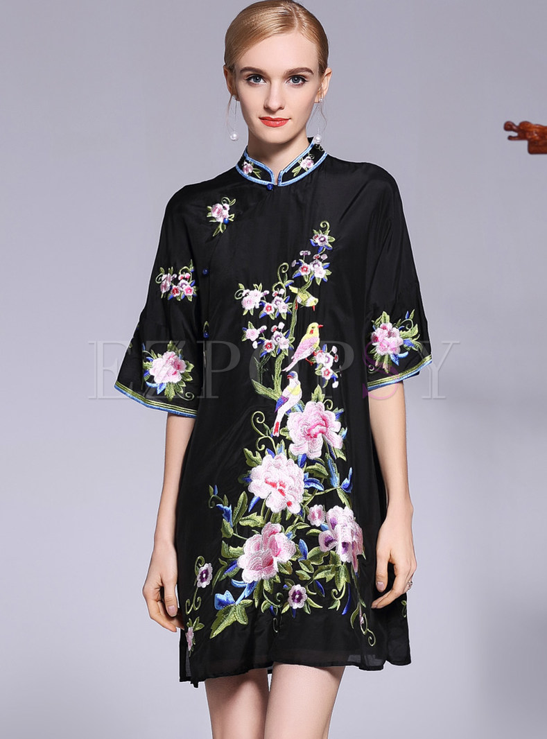 Black Half Sleeve Flower Embroidered Shift Dress