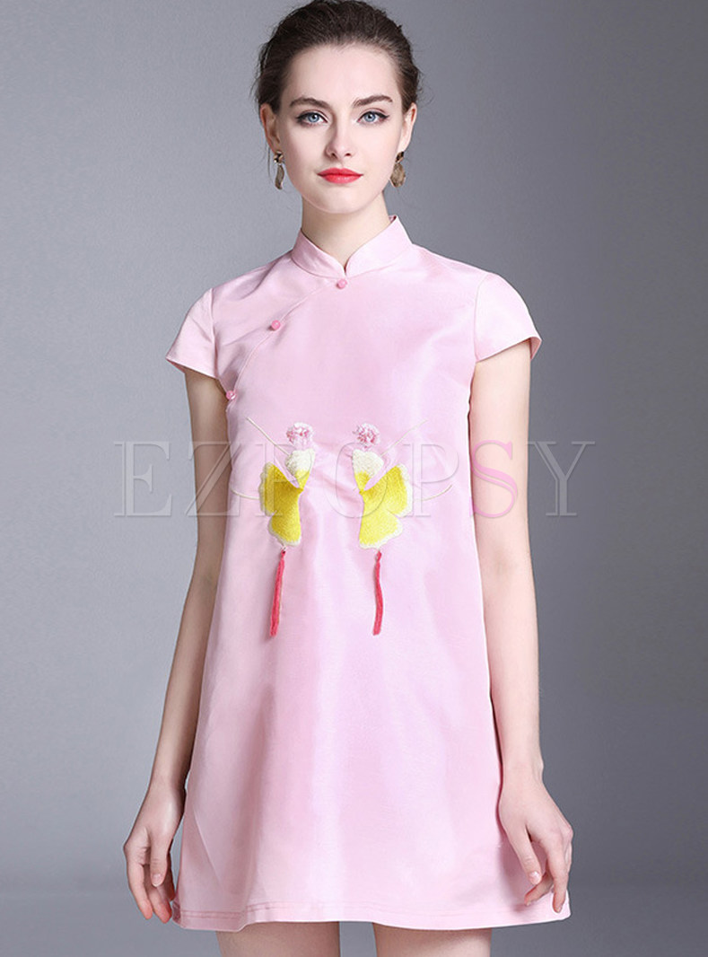 Chic Pink Embroidered Button-down Shift Dress