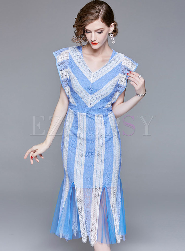 Brief Striped V-neck Lace Slim Midi Dress
