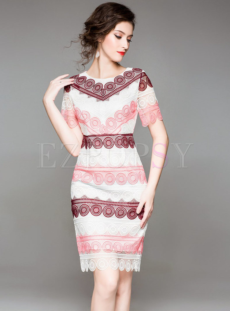Short Sleeve Circle Pattern Embroidered Bodycon Dress