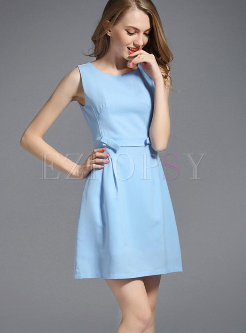 light blue sleeveless dress