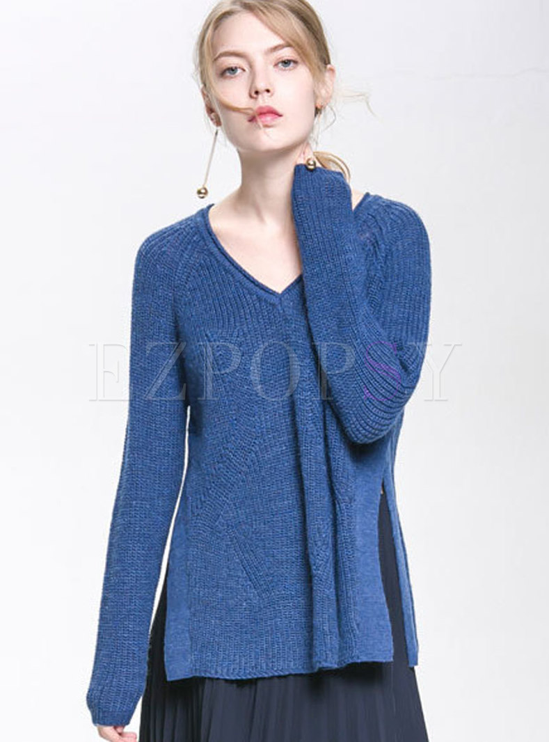V-neck Wool Knitted Sweater With Side-Slit
