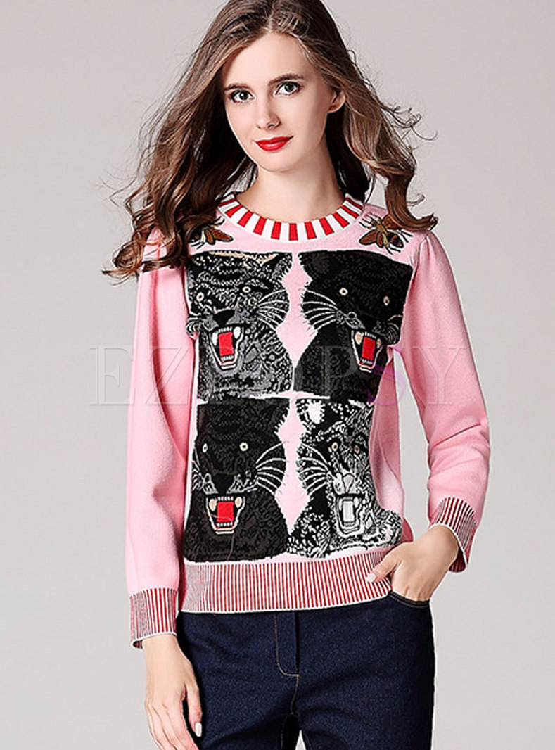 Pink Animal Pattern Knitted Sweater With Embroidery