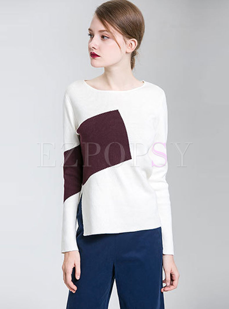 Color-blocked Asymmetric Slit Knitted Sweater