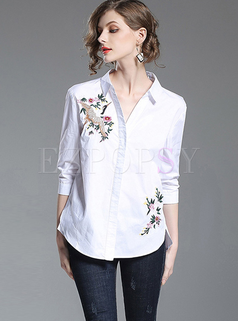 Casual White Lapel Embroidered Easy-matching Blouse
