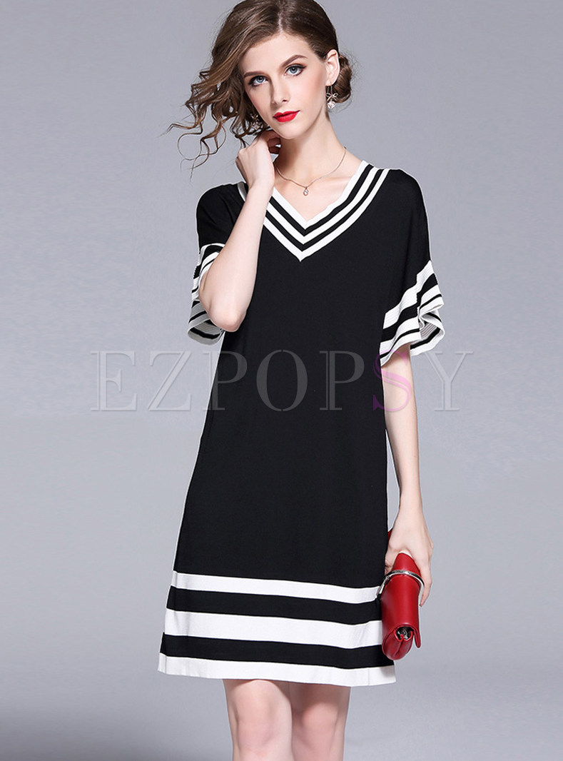 V-neck Flare Sleeve Striped Splicing Slim A Line Dress