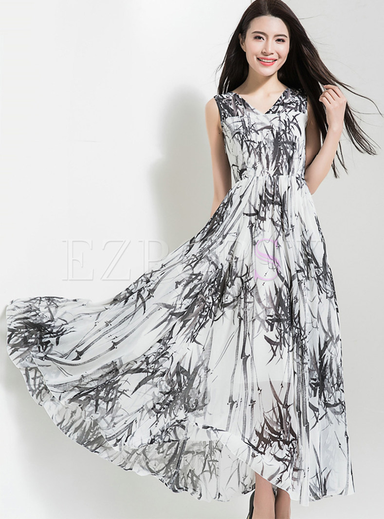 V-neck Bamboo Print Big Hem Maxi Dress