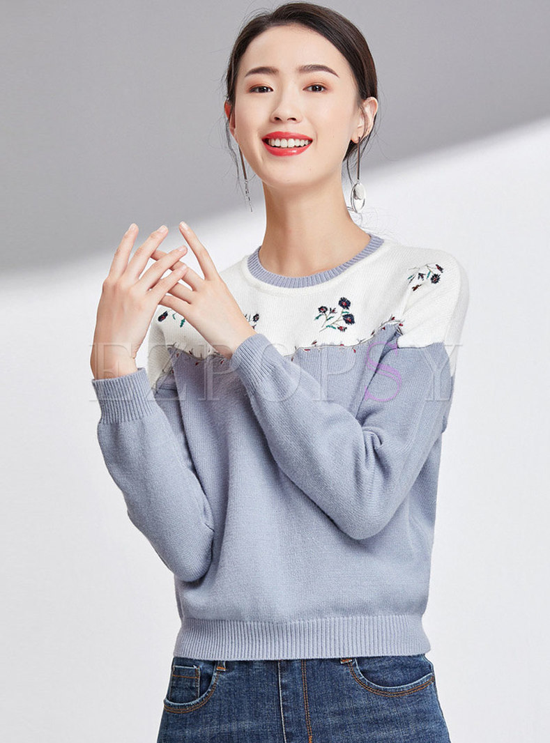 Casual Color-blocked Embroidered O-neck Loose Sweater