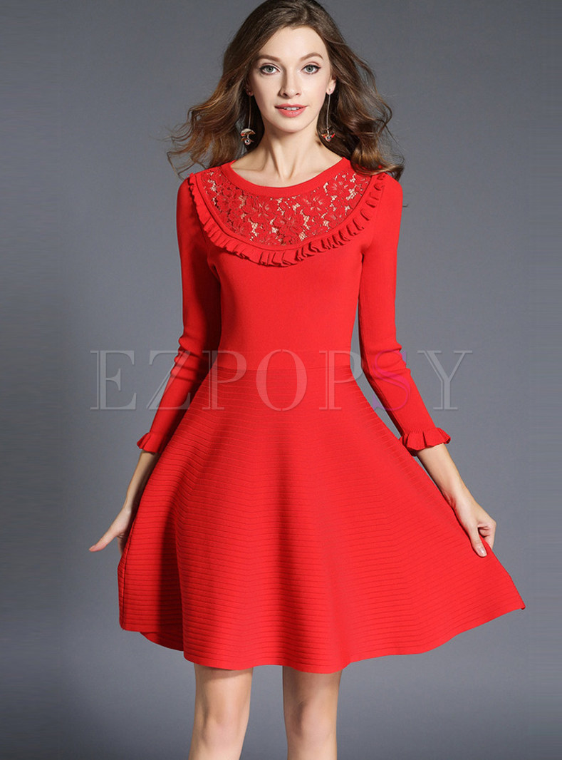 Fashion O-neck Lace Splicing Knitted Skater Dress