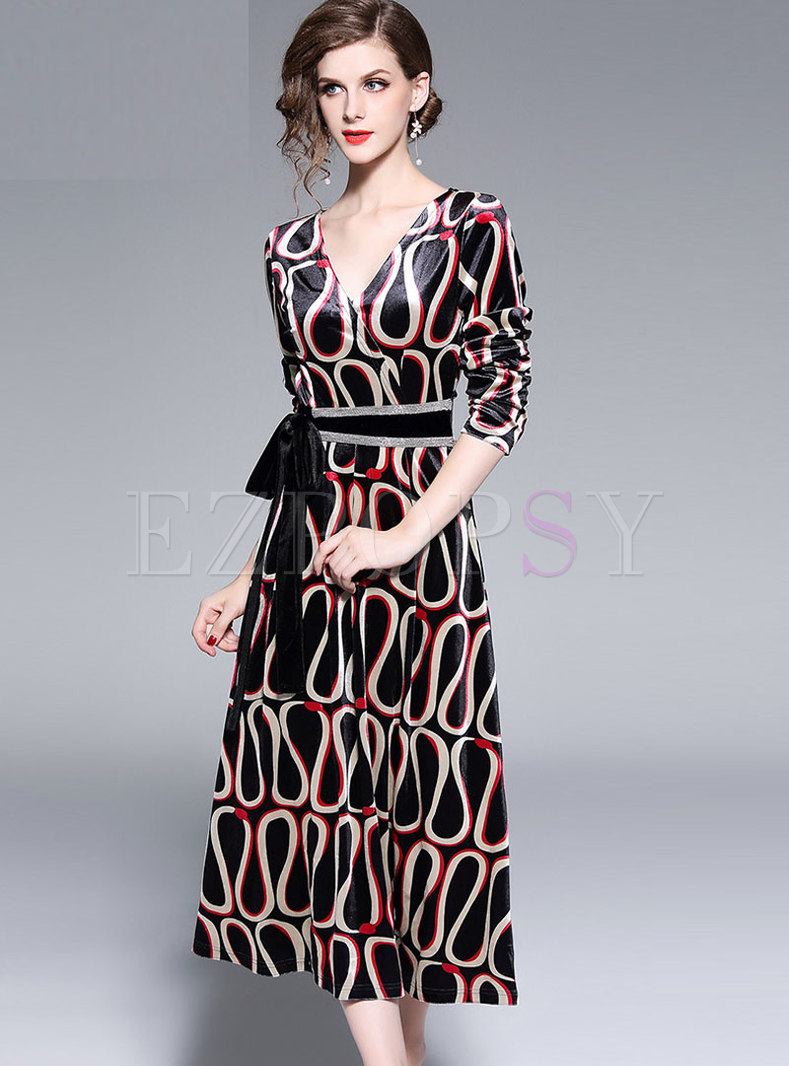 Stylish V-neck Belted Velvet Maxi Dress