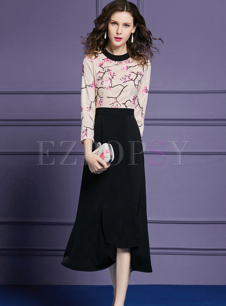 Chic Stitching Crew-neck High-rise Floral Maxi Dress