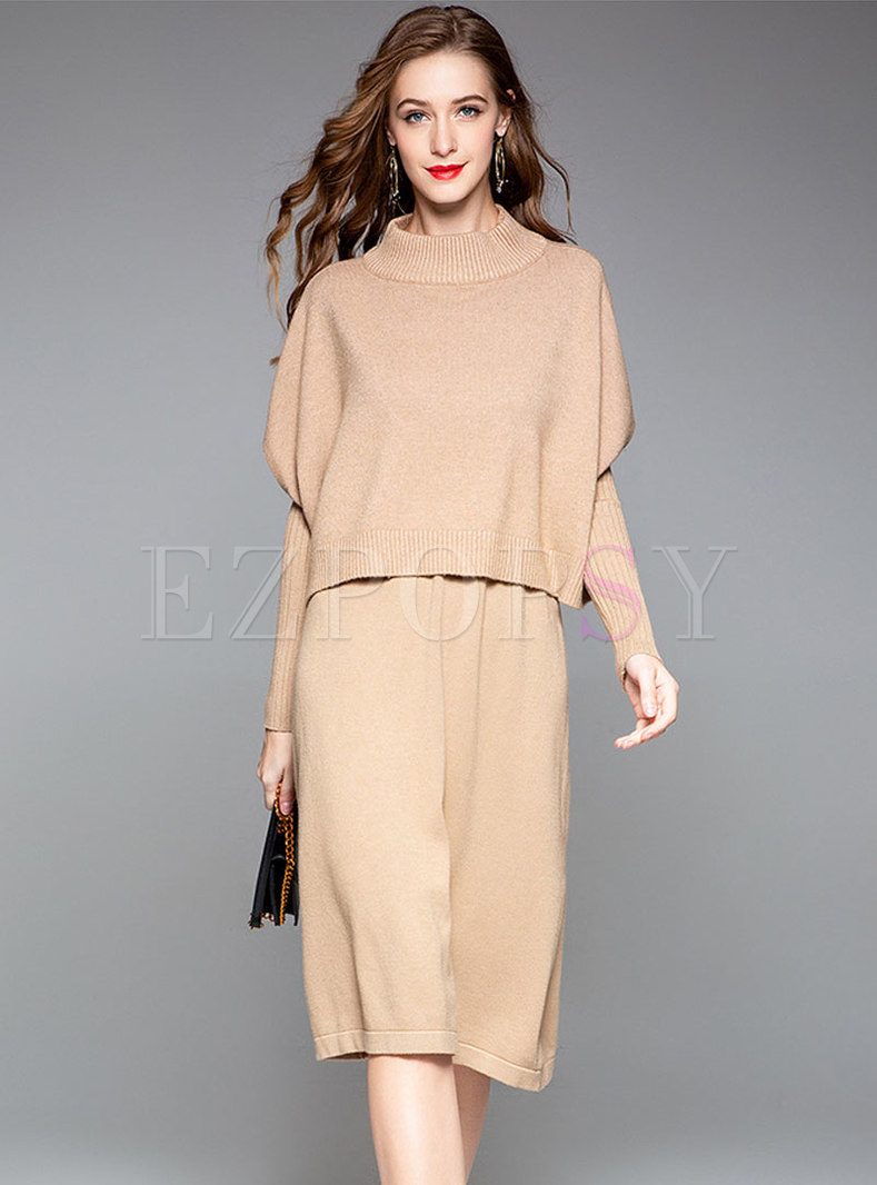 Solid Color Slim Knitted Dress & Bat Sleeve Loose Knitted Top