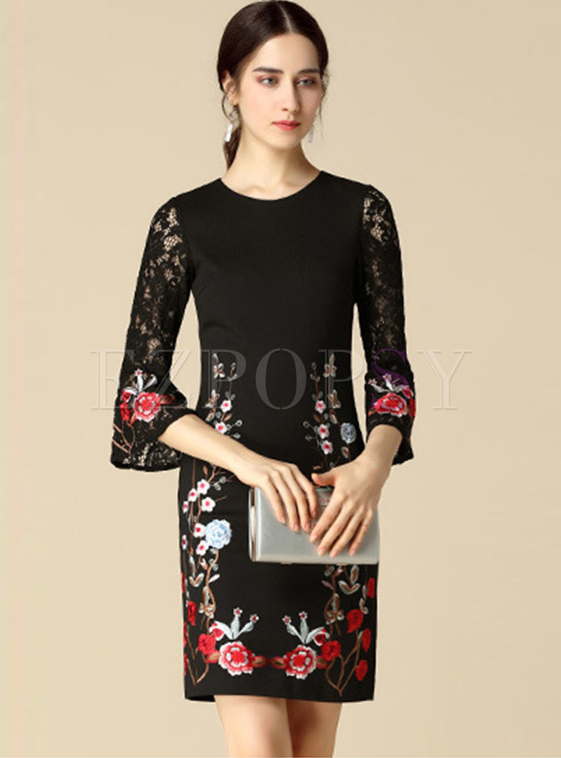 Lace Splicing Embroidered Flare Sleeve Bodycon Dress