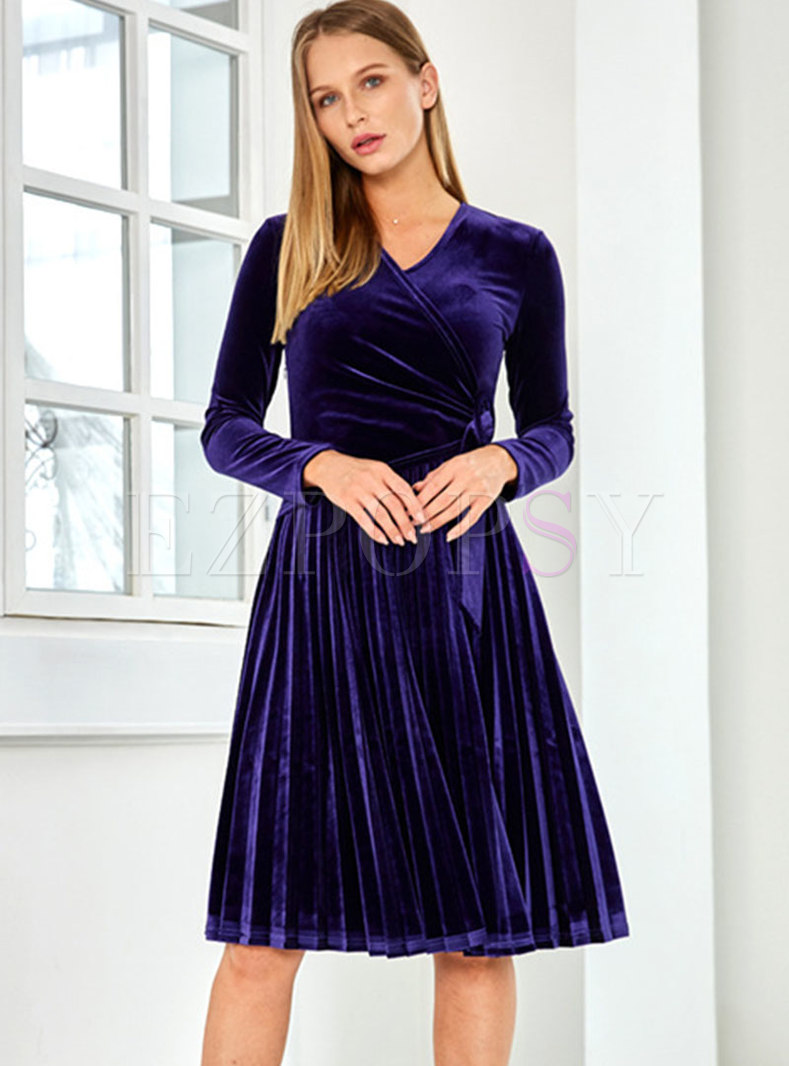 Pure Color V-neck Gathered Waist Pleated Dress