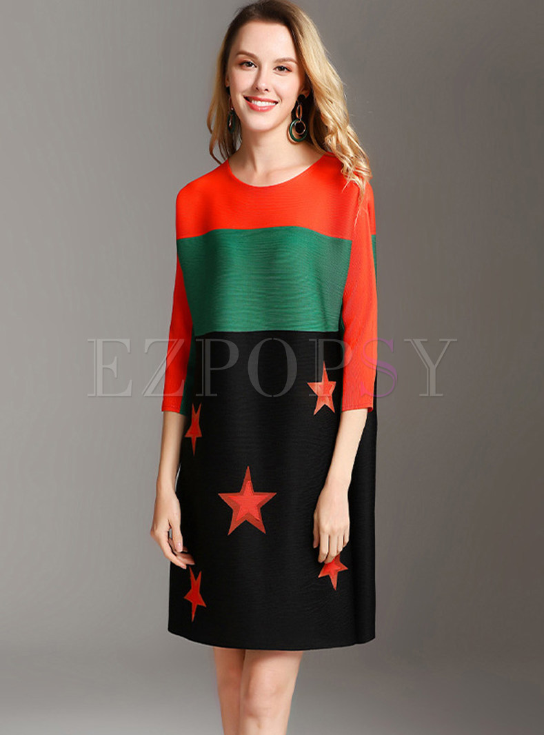 Casual Color-blocked O-neck Star Print Pleated Dress