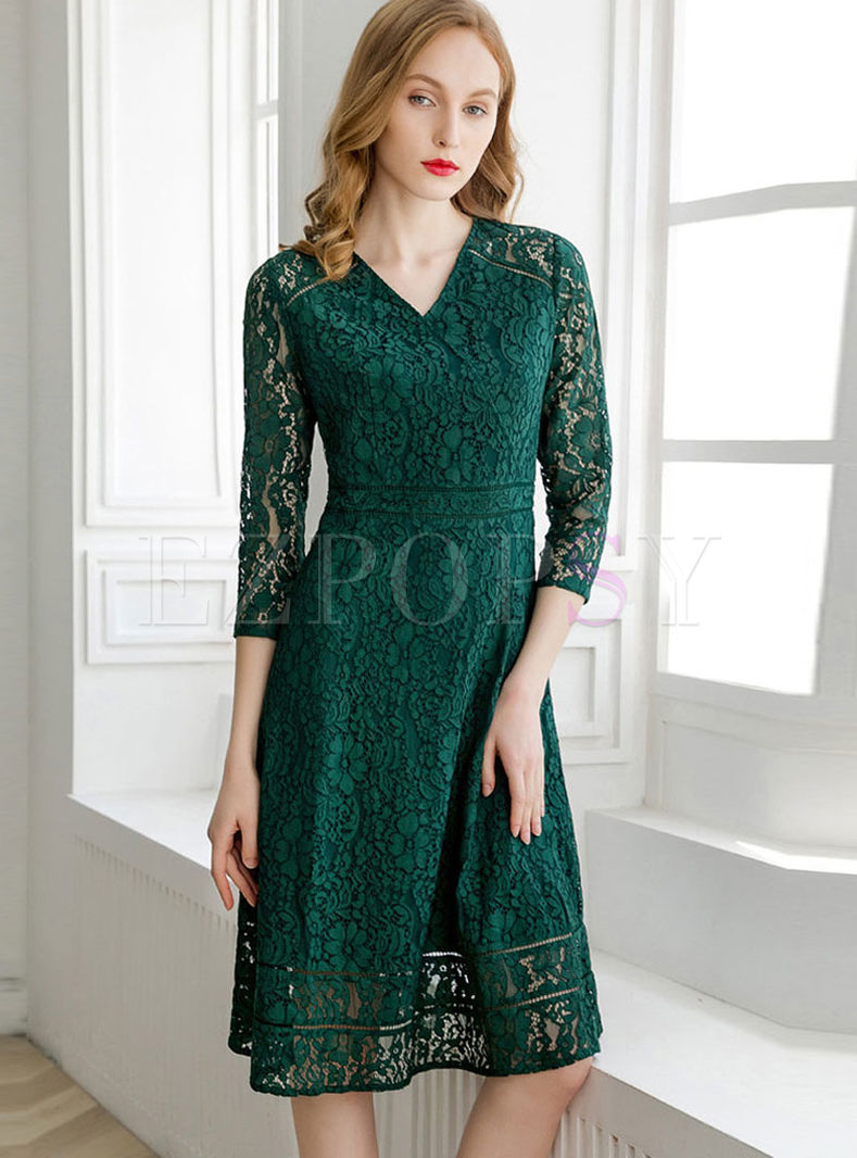 Elegant V-neck Three Quarters Sleeve Lace Dress