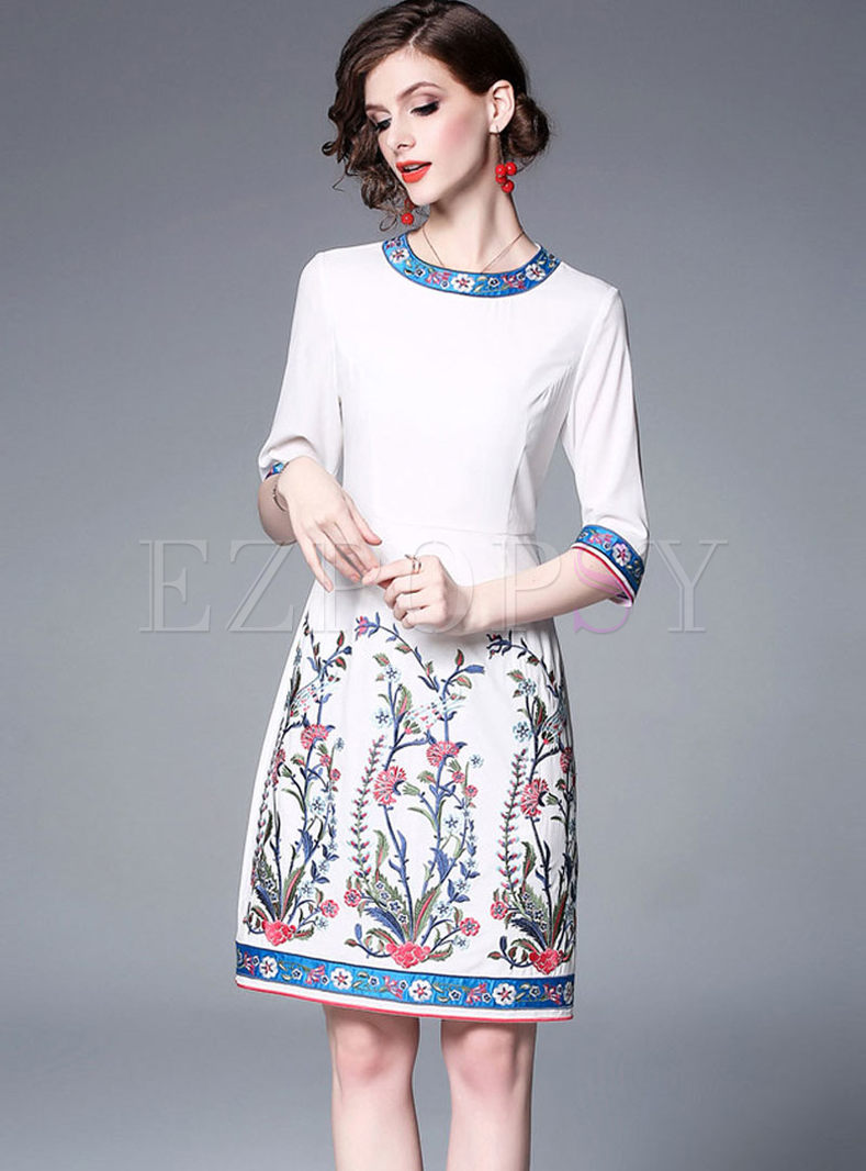 Ethnic O-neck Half Sleeve Embroidered Dress