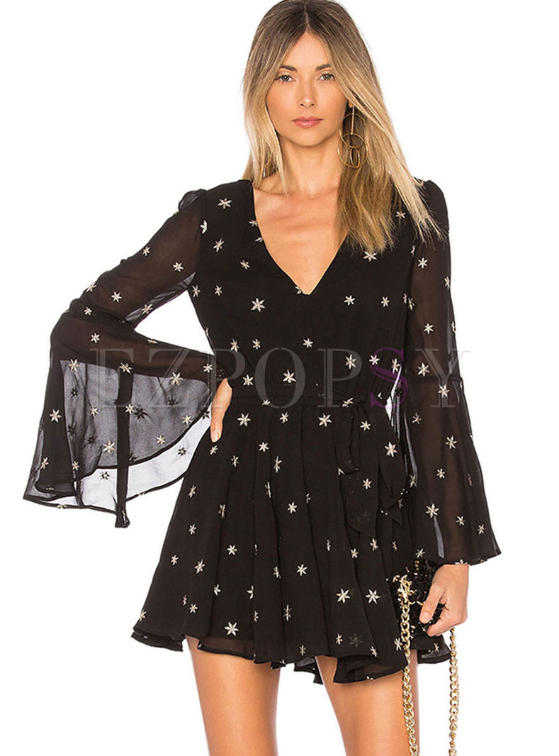 Sexy V-neck Flare Sleeve Star Embroidered Dress