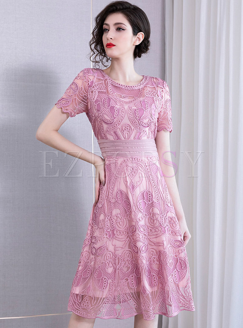 O-neck Embroidered Gathered Waist Party Dress