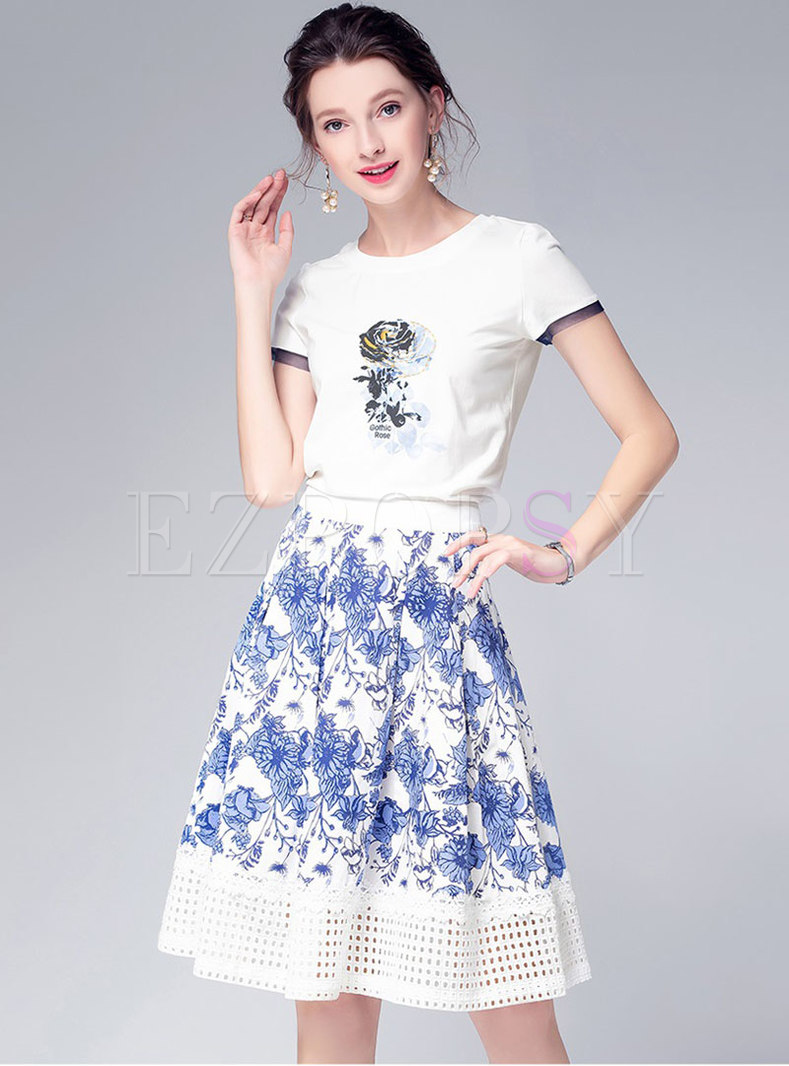 Vintage Print T-shirt & Hollow Out Splicing Skirt