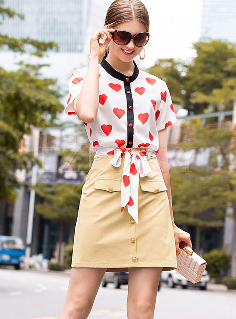 Color-blocked Heart Print Blouse & Slim Skirt