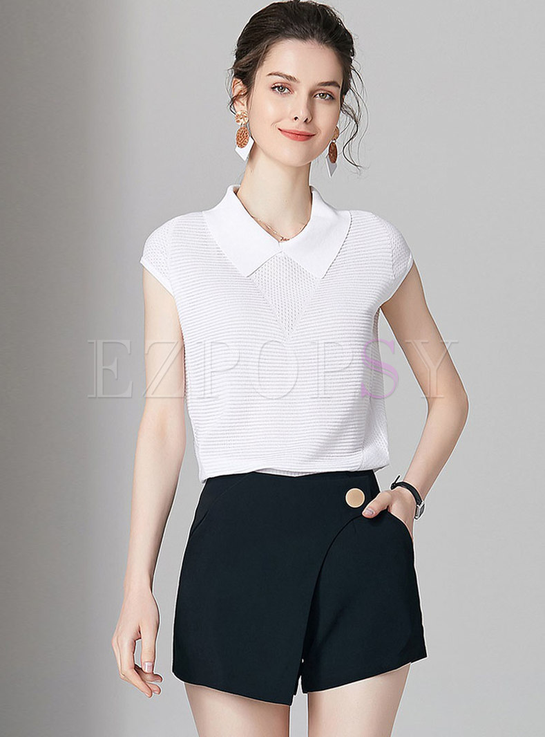 Brief Lapel White Knitted Top & Casual Black Slim Shorts
