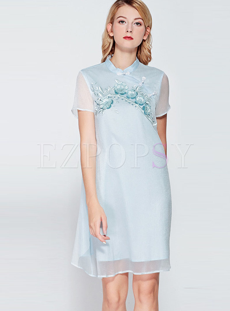 Vintage Embroidered Stand Collar Shift Dress