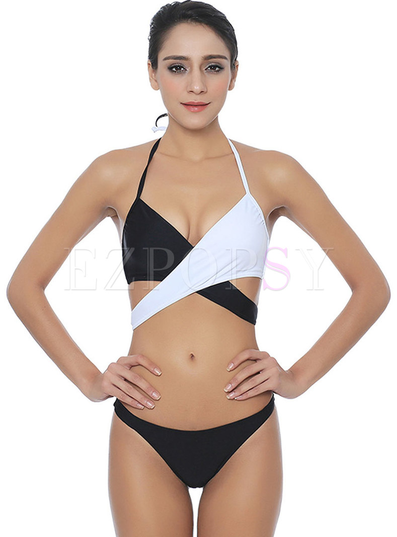 Color-blocked Splicing Halter Bikini