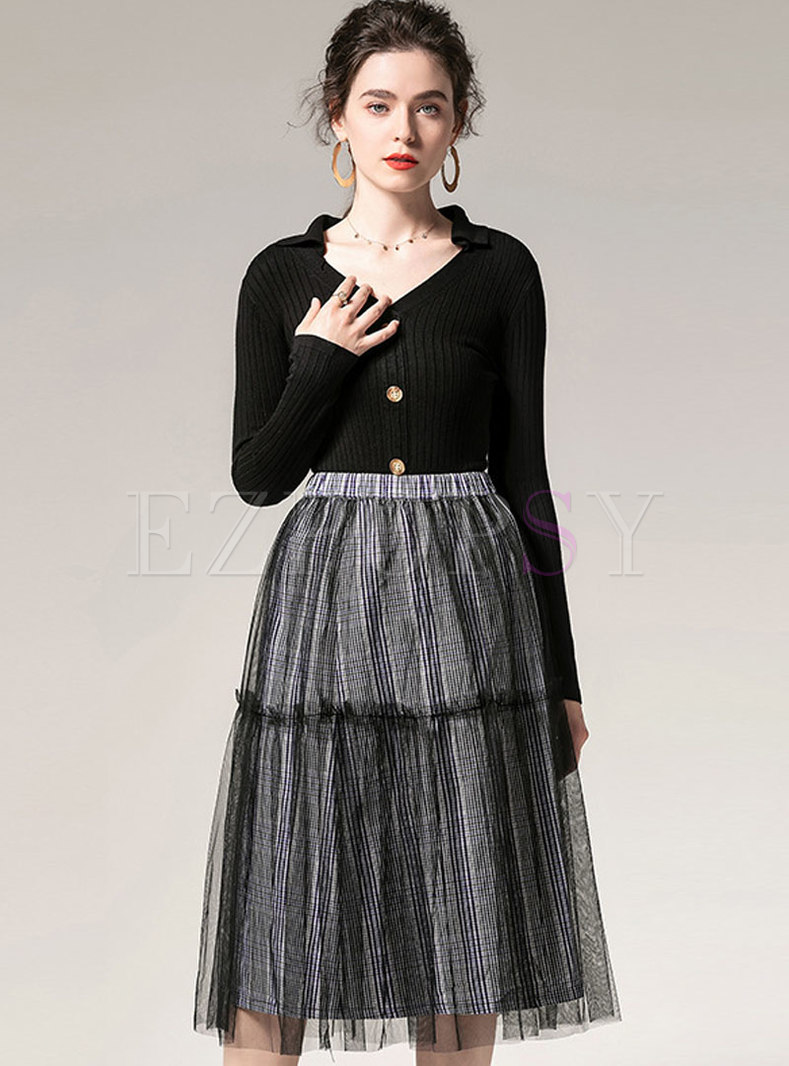 Black V-neck Slim Sweater & Mesh Splicing Skirt