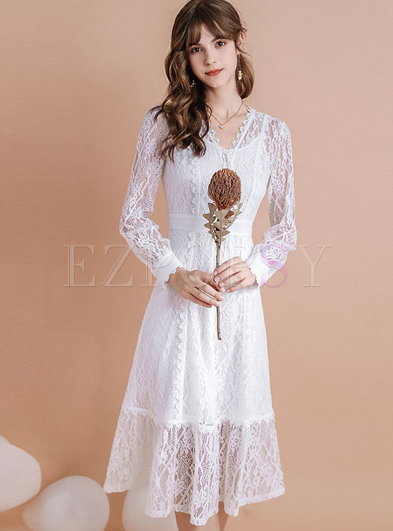 White V-neck Lace Openwork Tied Dress
