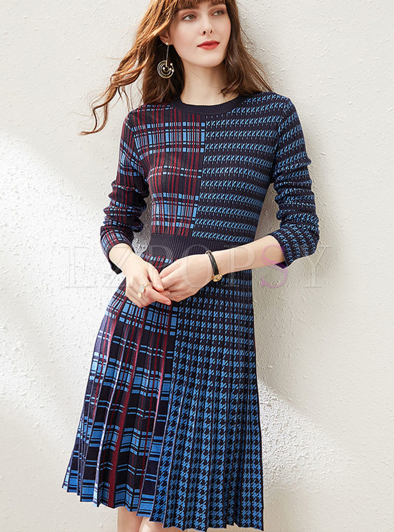 Dresses | Knitted Dresses | Long Sleeve Houndstooth Pleated Sweater Dress