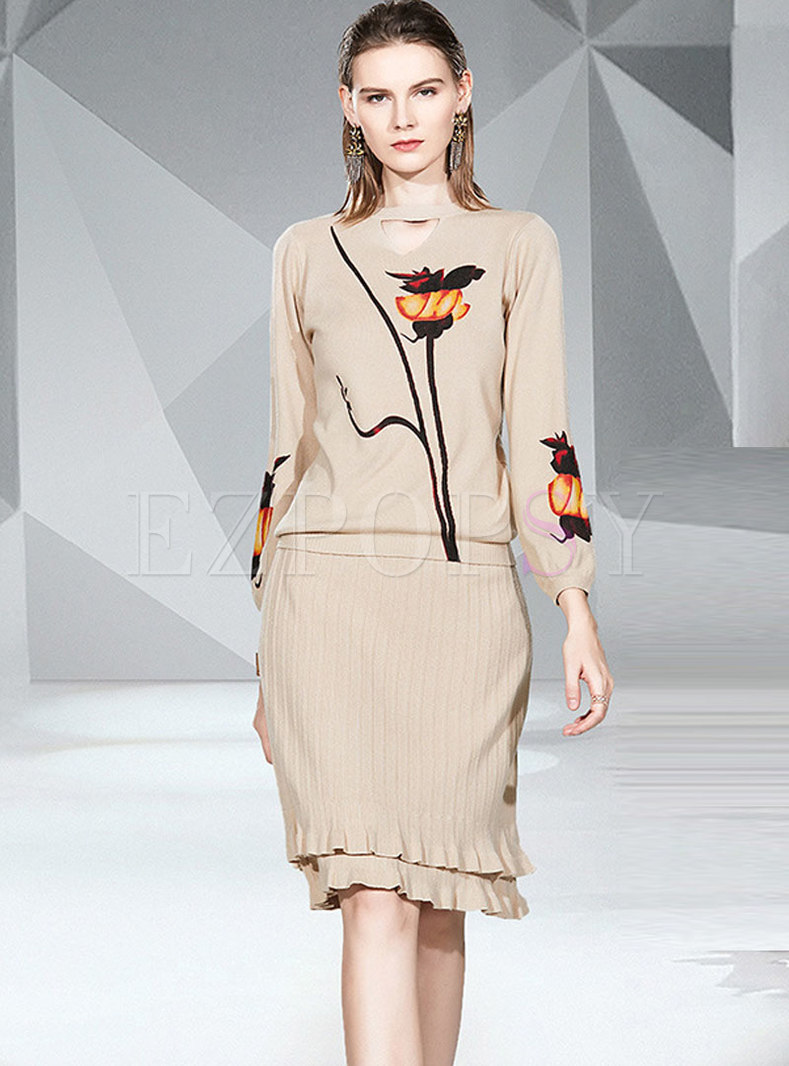 Embroidered Slim Knit Suit Dress 