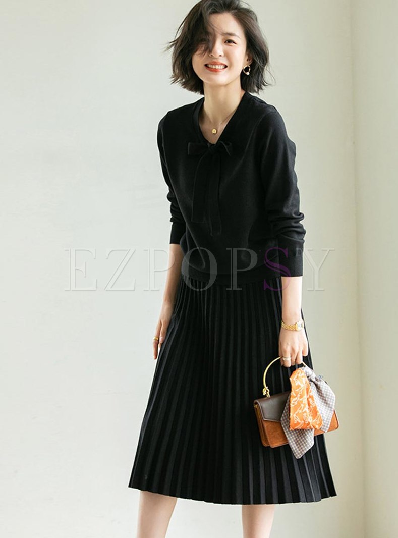 Bowknot Mock Neck Pleated Knitted Skirt Suits
