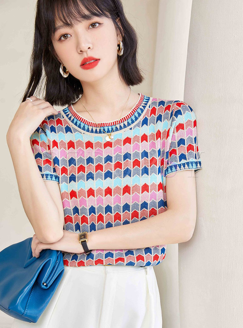 Women Casual Crew Neck Colorful Knit Top