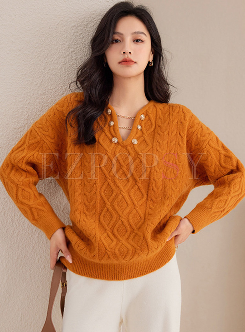 Women's Minimalist V-Neck Cable Knit Sweaters