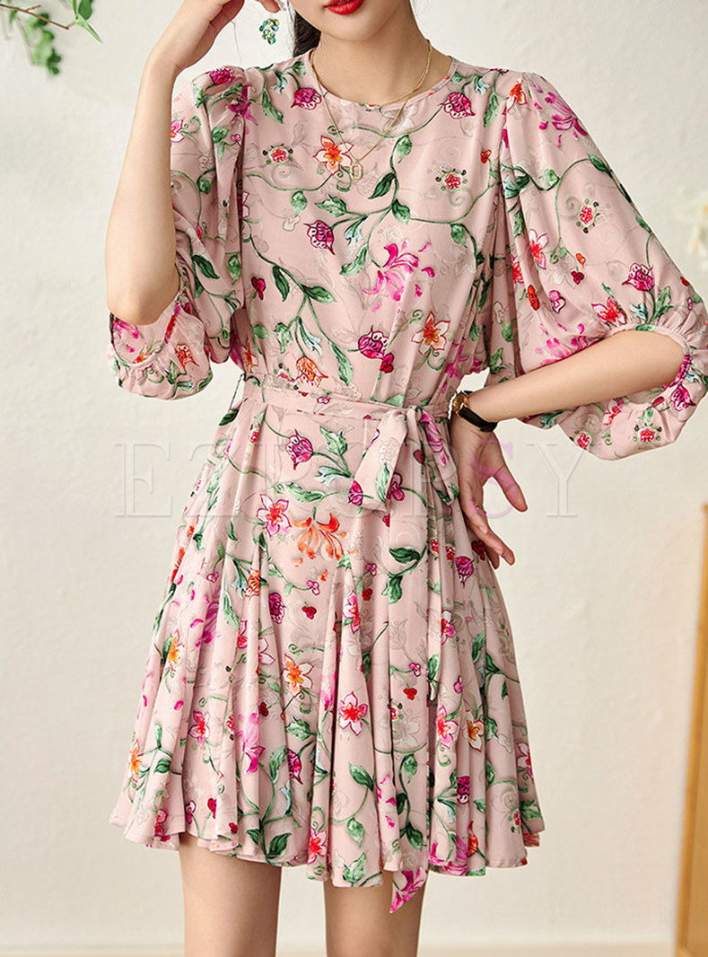 Blurred Floral Batwing Sleeve Flutter Dresses For Women