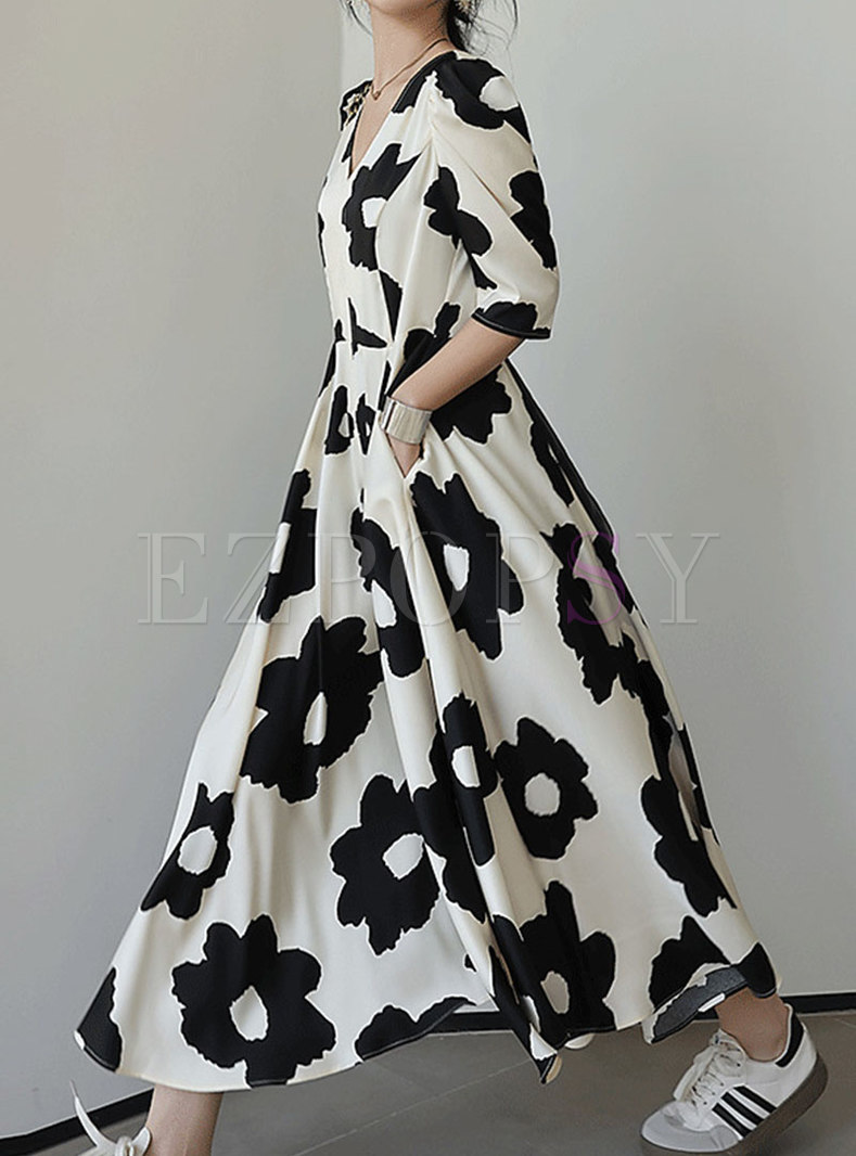 V-Neck High-Waisted Big Hem Floral Print Maxi Dresses