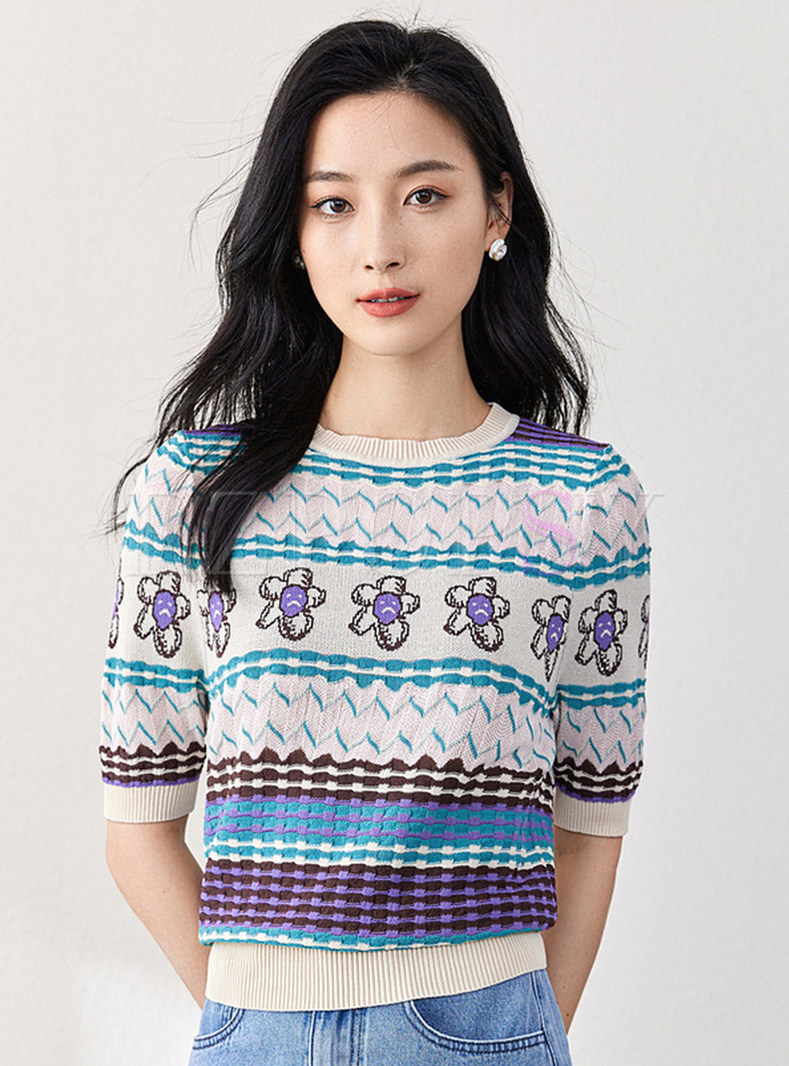 Fitted Floral Knit Tops For Women