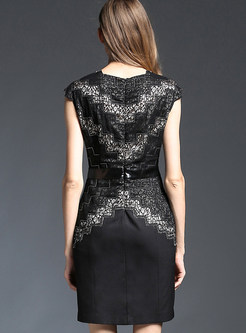Lace Patch Geometric Black Dress