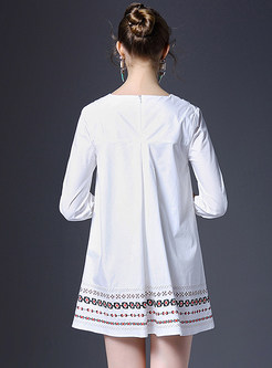 Loose Embroidery Cotton Dress