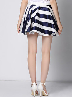 Pure Color Stripe Patch Mini Skirt