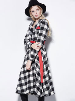 British Grid Print Notched Collar Trench Coat With Red Belt
