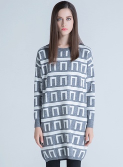 Brief Geometric Pullover Long Sweater