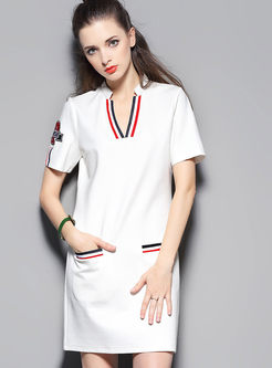 V-Neck Short Sleeve Pocket Embroidery T-Shirt-Shirt Dress