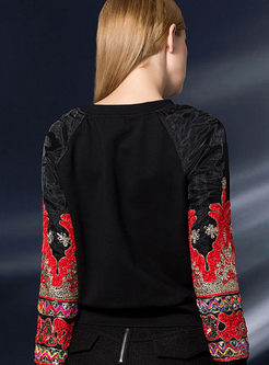 Temperament Embroidered O-neck Hoodies