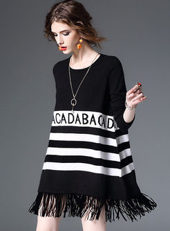 Brief Monochrome Color-blocked Tassel Knitted Sweater