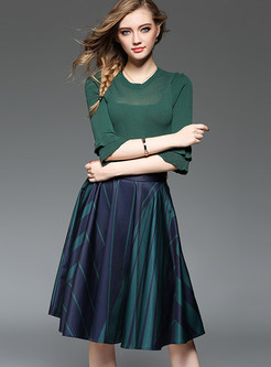 Brief Pure Color Top & Stripe A-line Skirt Suit