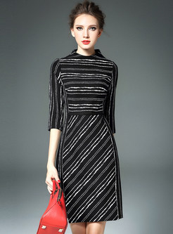Half Sleeve Stripe Print Bodycon Dress