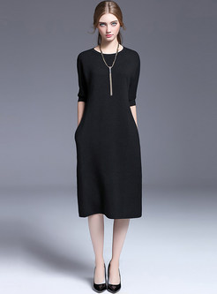 Black Oversize Elastic Knitted Dress