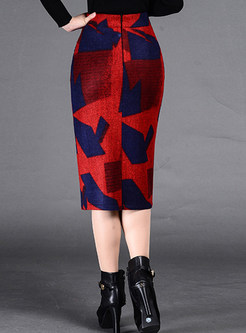 Stylish Geometric Split Slim Skirt